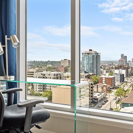 City Centre Retreat - 1Br Condo With Desk Calgary Zewnętrze zdjęcie