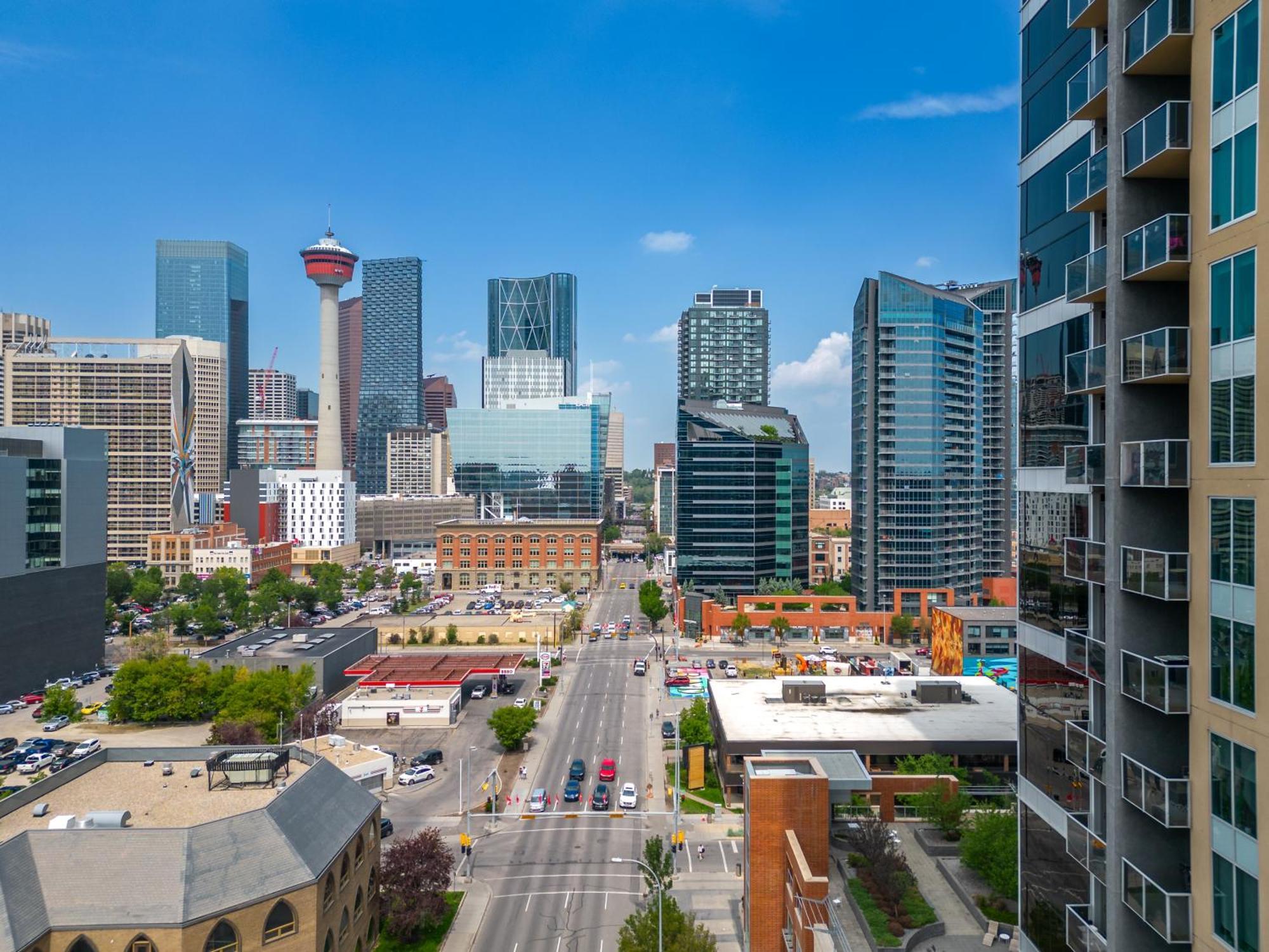 City Centre Retreat - 1Br Condo With Desk Calgary Zewnętrze zdjęcie